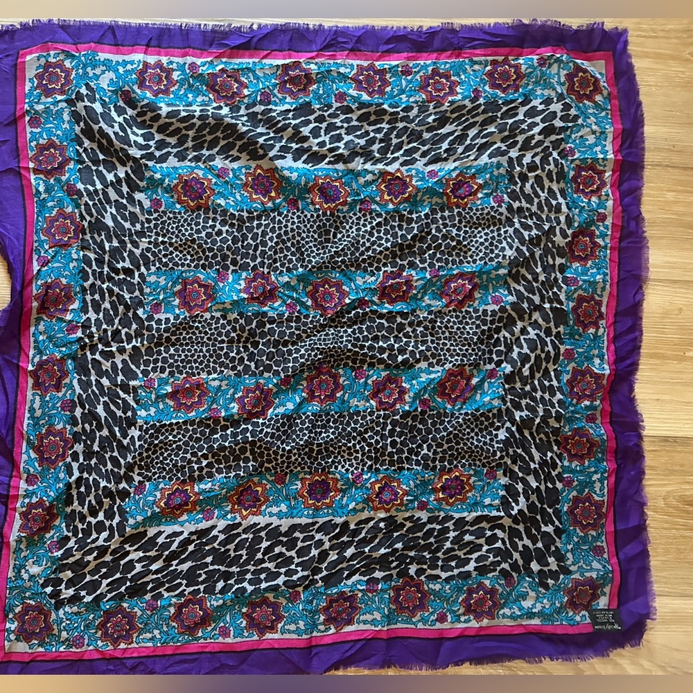Vintage The Specialty House Wool Scarf